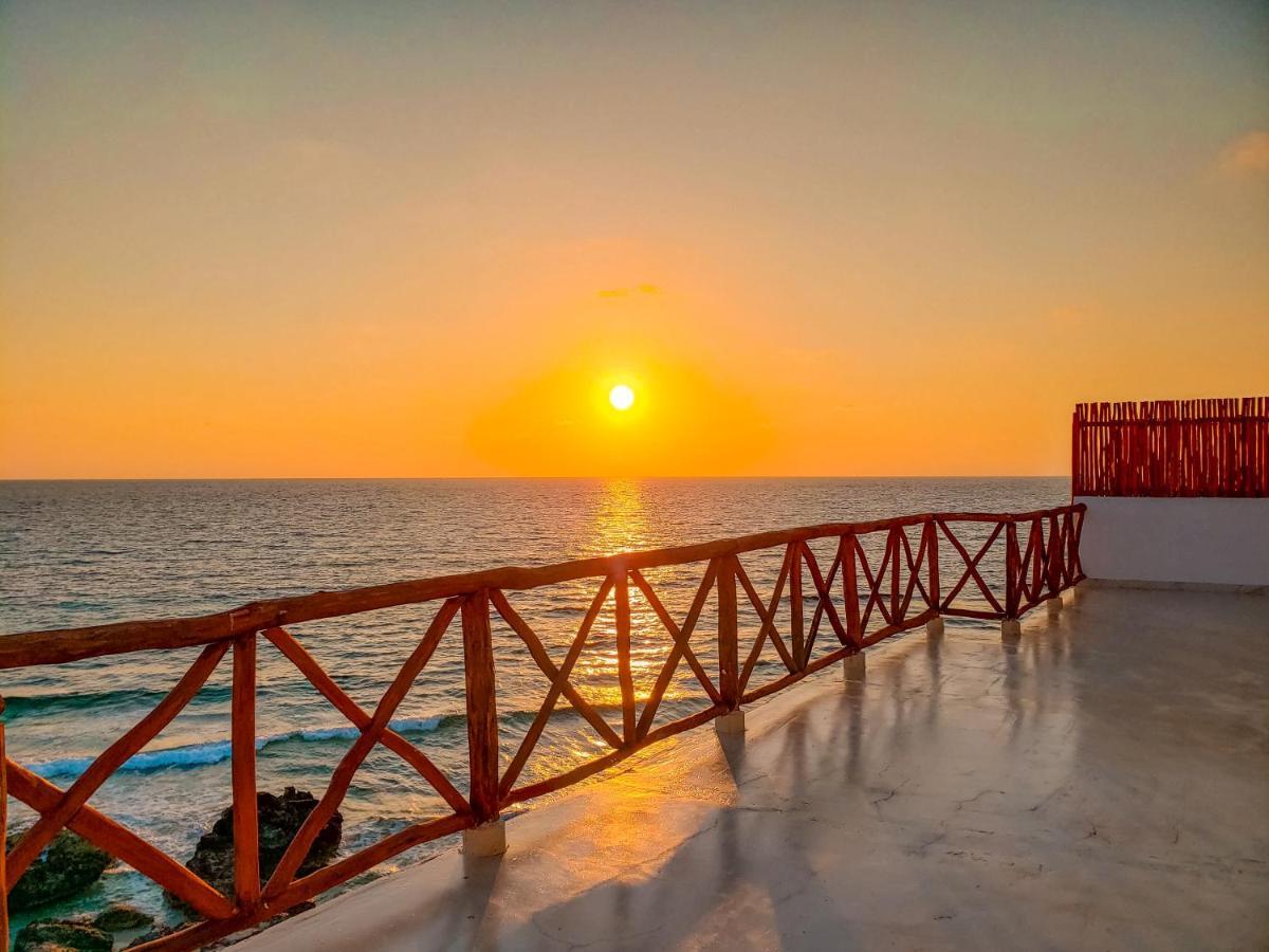 Esduma La Perla Hotel Isla Mujeres Dış mekan fotoğraf